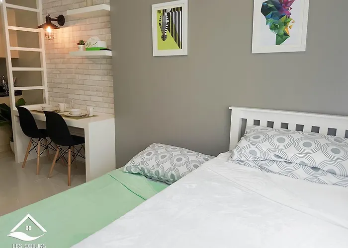 Studio Sta. Ana Aparthotel *